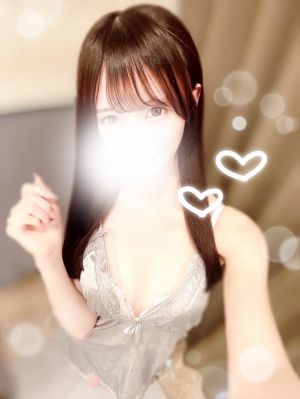 桃沢　ななせ